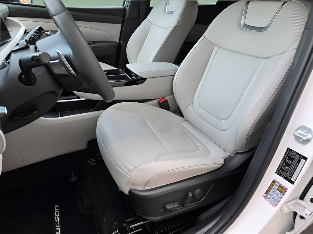New 2025 Hyundai Tucson Limited FWD image 20