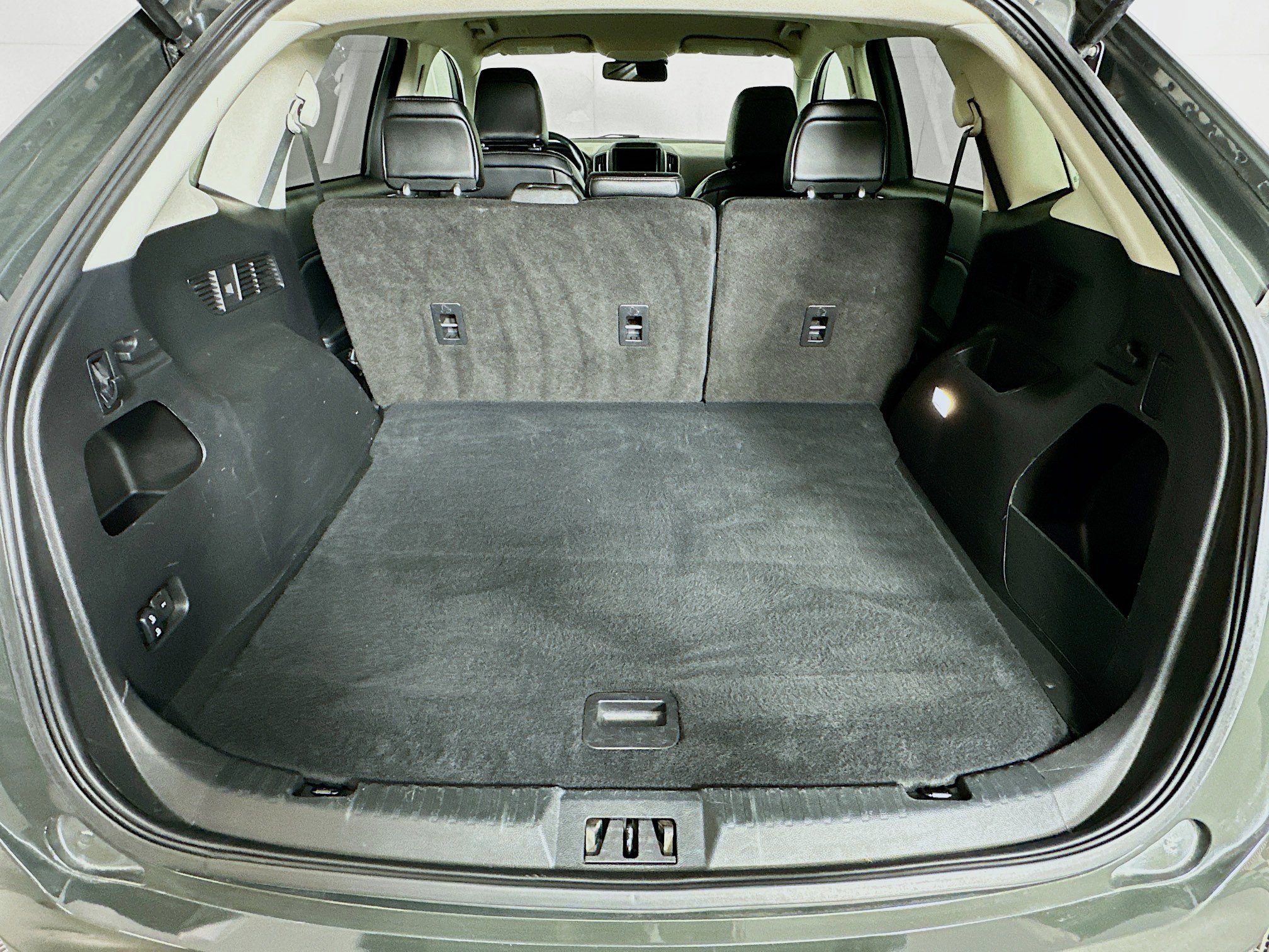 Used 2024 Ford Edge SEL image 27