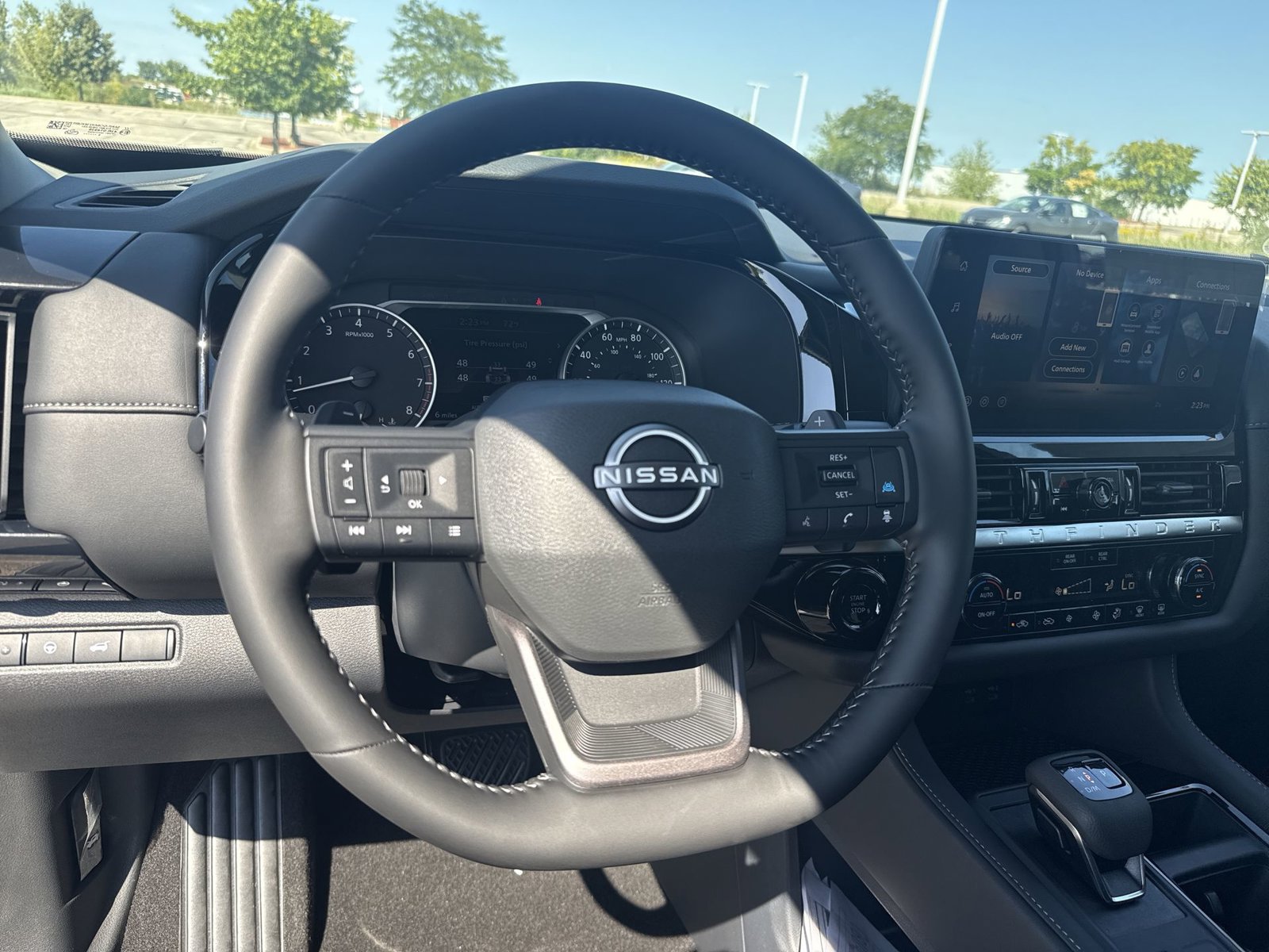 New 2026 Nissan Pathfinder SV AWD/4WD image 32
