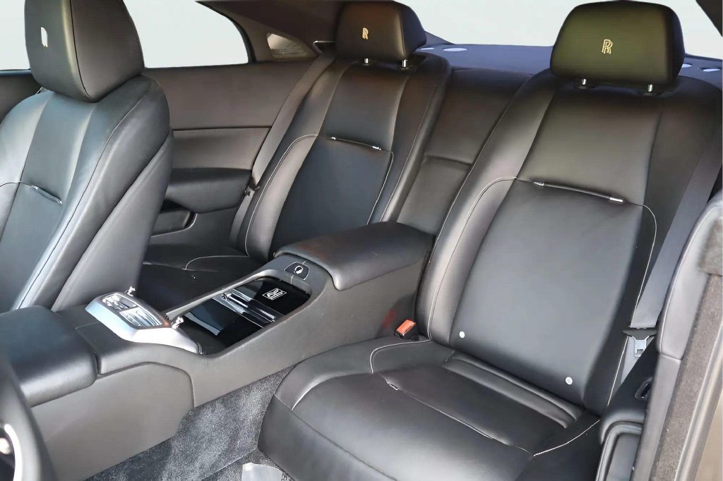 Used 2015 Rolls-Royce Wraith RWD image 10