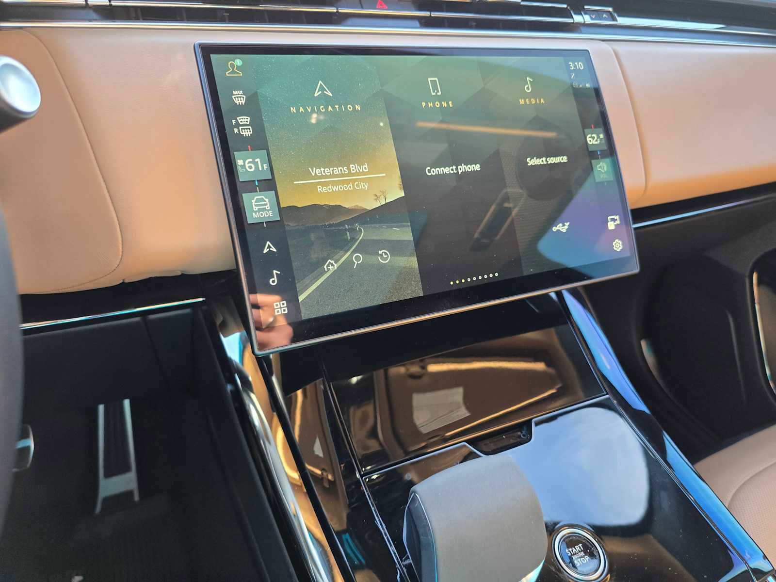 Certified 2024 Land Rover Range Rover Sport Autobiography image 26