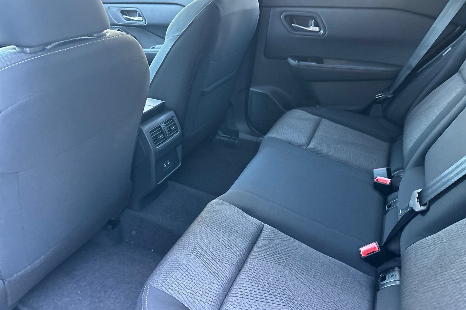 New 2026 Nissan Rogue SV FWD image 14