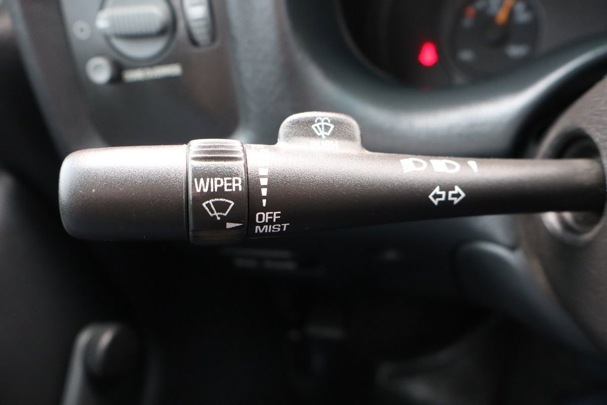 Used 2000 Chevrolet S10 Pickup LS w/ Preferred Equipment Group RWD image 22