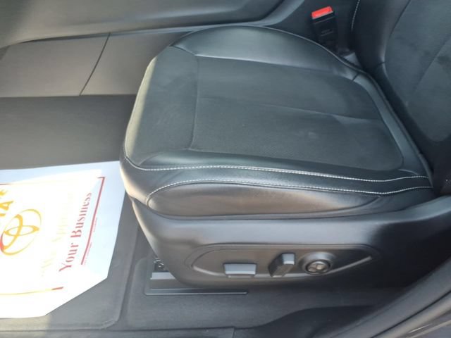 Used 2023 Jeep Grand Cherokee Altitude AWD/4WD image 14