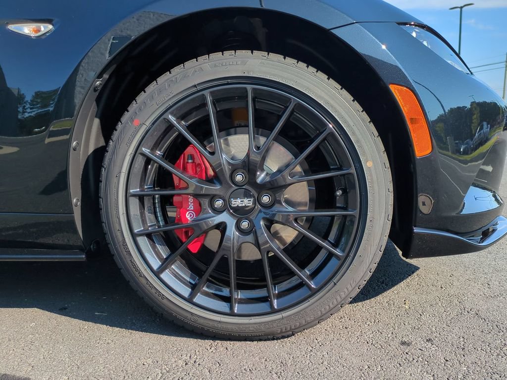 New 2026 MAZDA MX-5 Miata RF Club w/ Interior Package RWD image 11