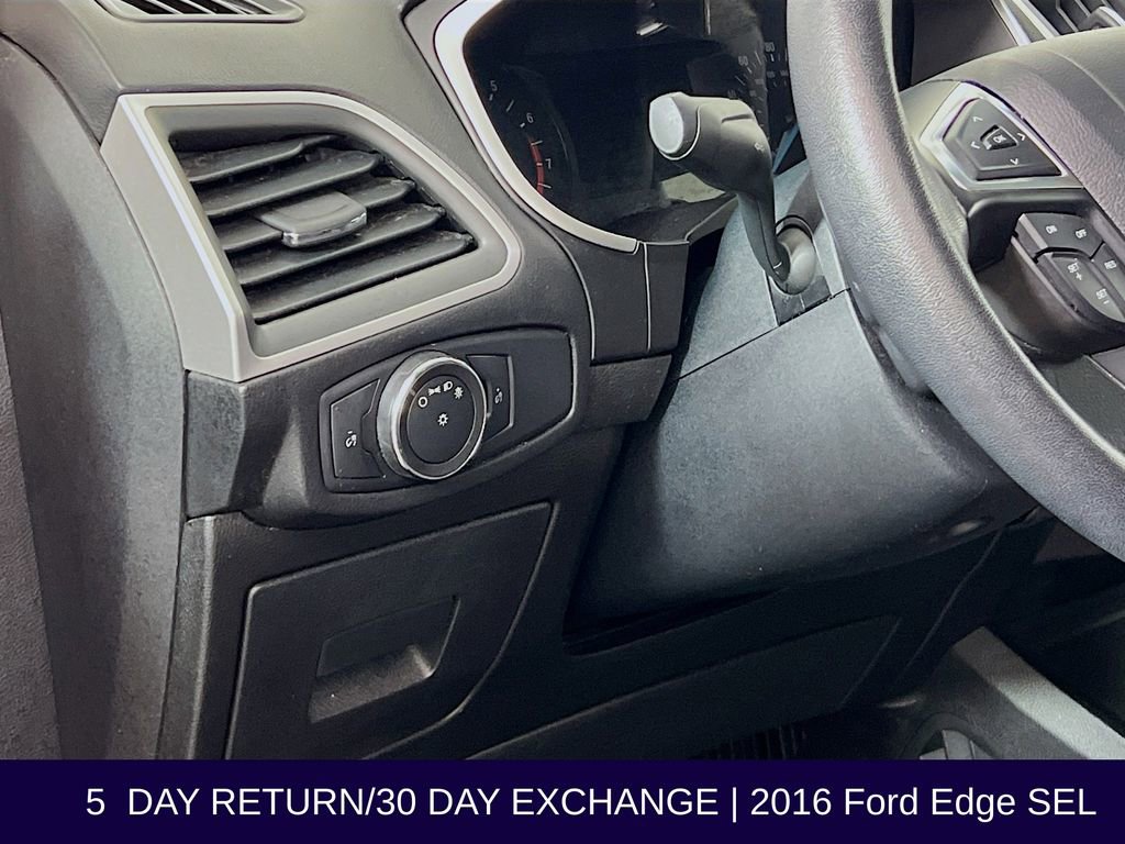 Used 2016 Ford Edge SEL image 12