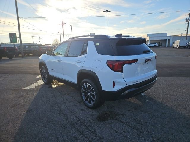 New 2026 GMC Terrain Elevation w/ Elevation Premium Package image 8