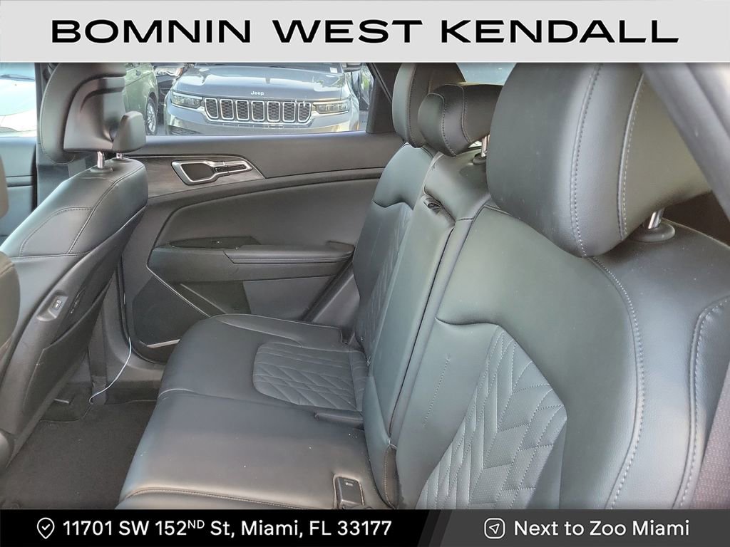 Used 2023 Kia Sportage X-Line w/ X-Line Premium Package image 11
