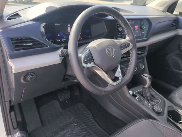 Used 2022 Volkswagen Taos SE image 10