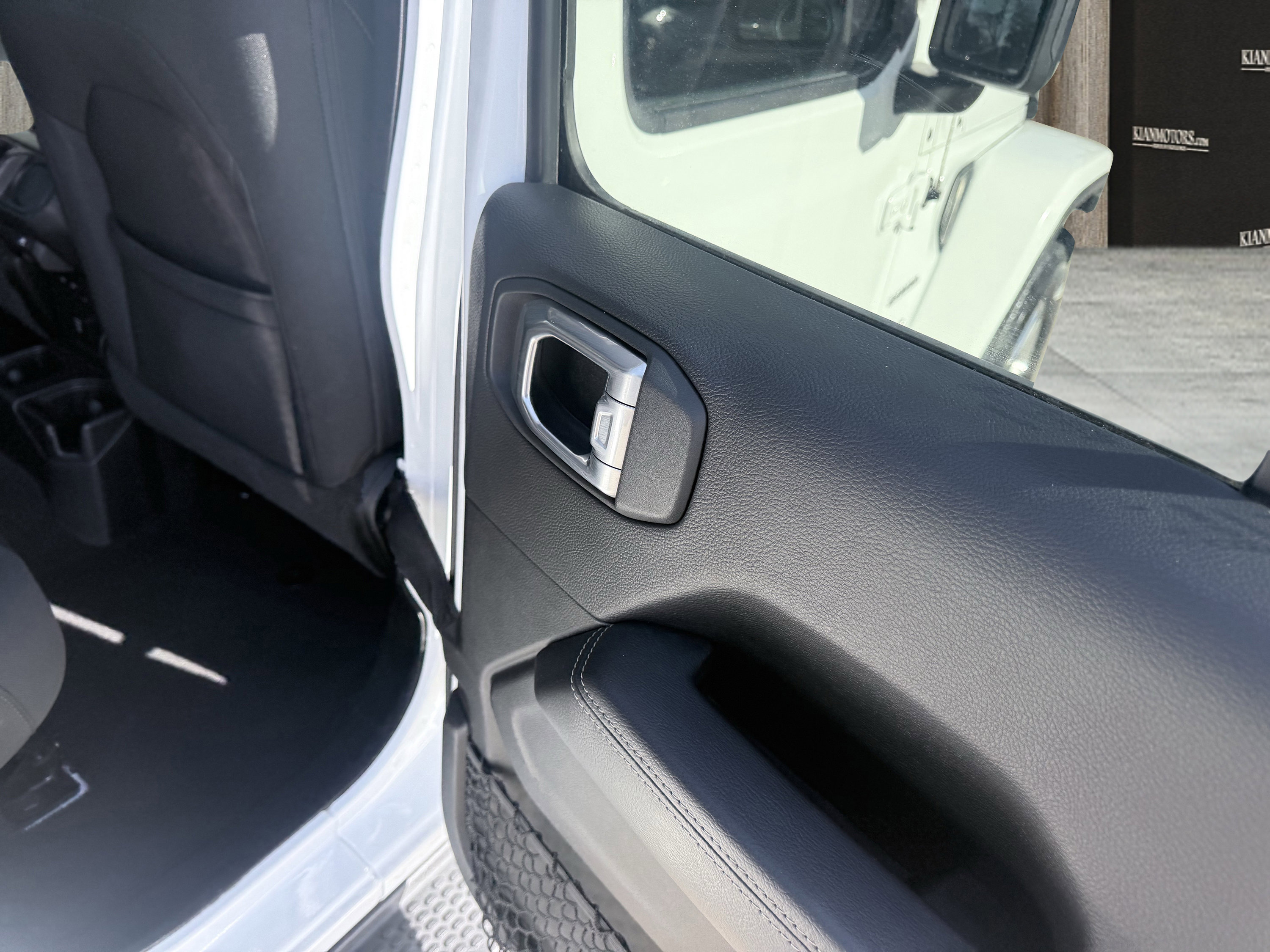 Used 2021 Jeep Wrangler Unlimited Sahara image 63