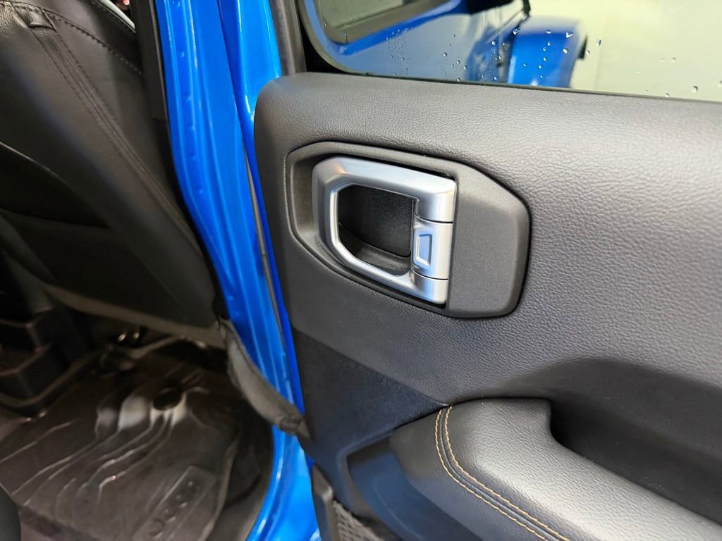 Used 2022 Jeep Wrangler Unlimited Sahara image 44