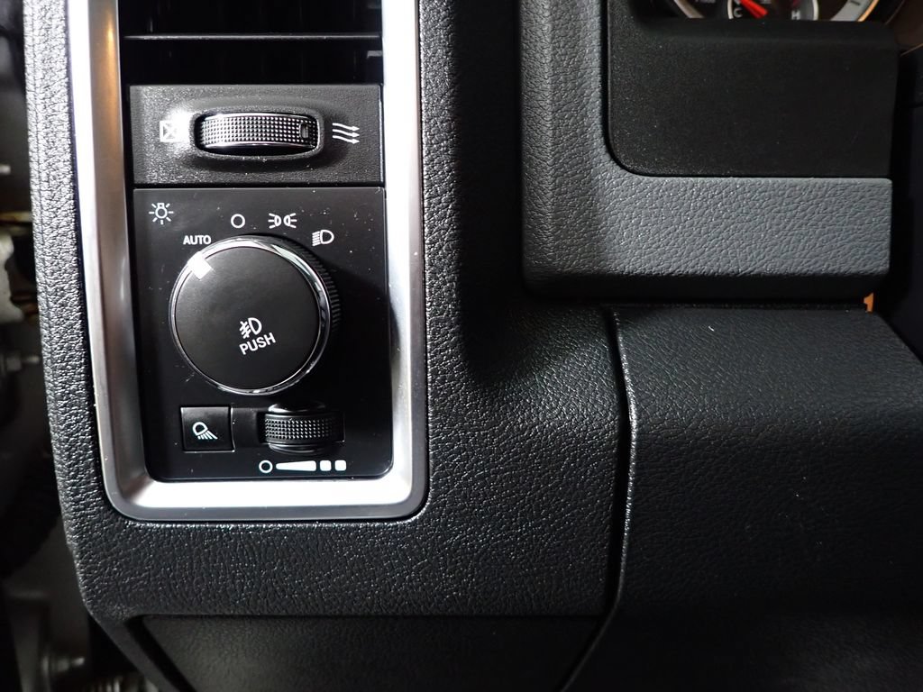 Used 2016 RAM 1500 Outdoorsman AWD/4WD image 21