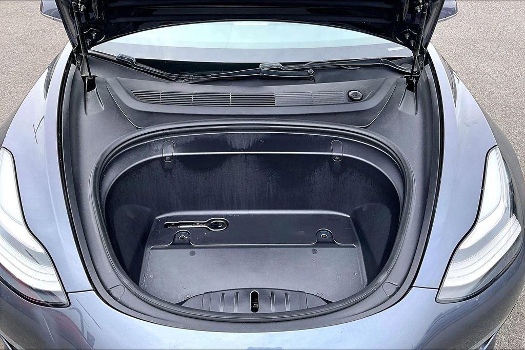 Used 2019 Tesla Model 3 Long Range image 10
