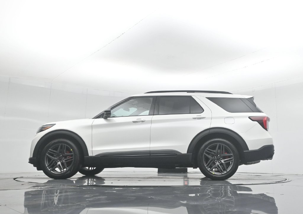 New 2026 Ford Explorer ST w/ Sun And Sound Package AWD/4WD image 54