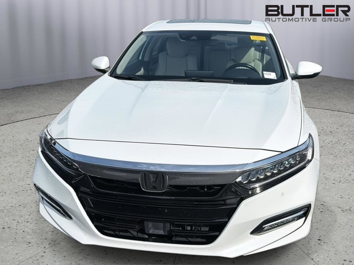 Used 2018 Honda Accord Touring image 4