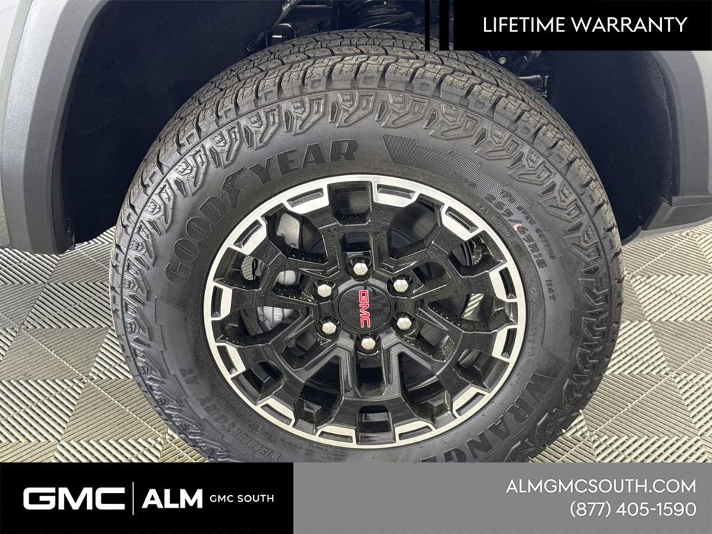 New 2026 GMC Canyon AT4 image 14