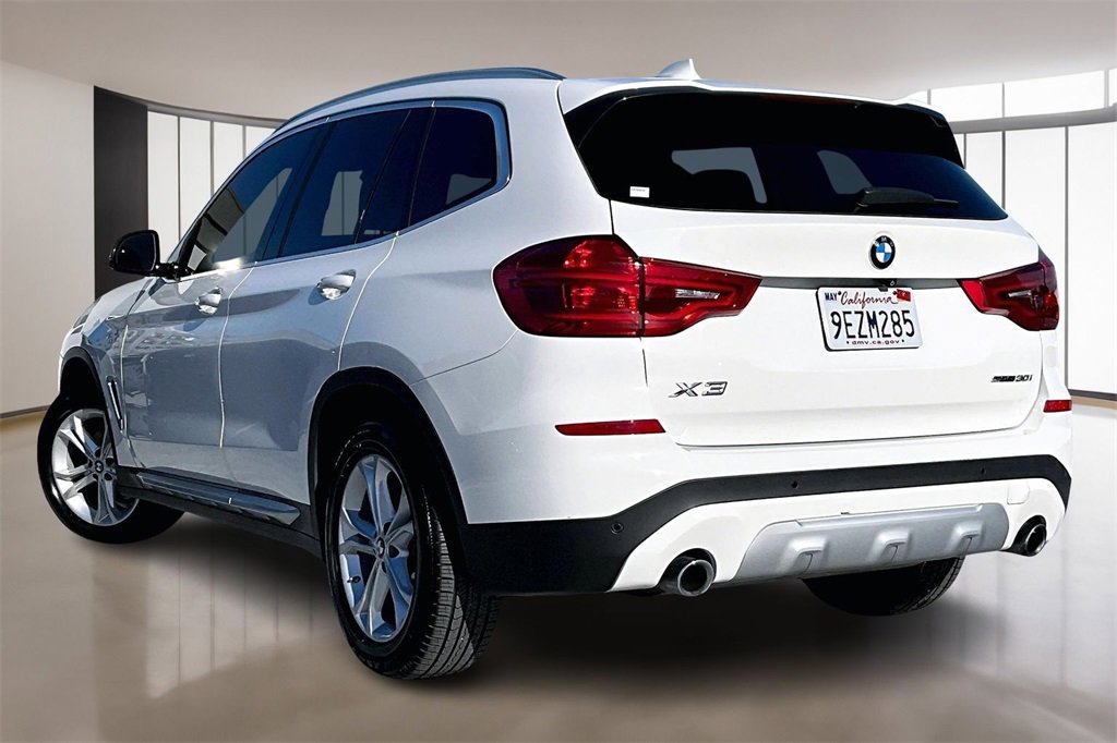 Used 2019 BMW X3 sDrive30i w/ Driving Assistance Package image 4