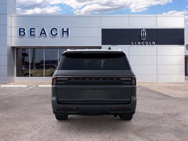 New 2025 Lincoln Navigator L Reserve AWD/4WD image 6