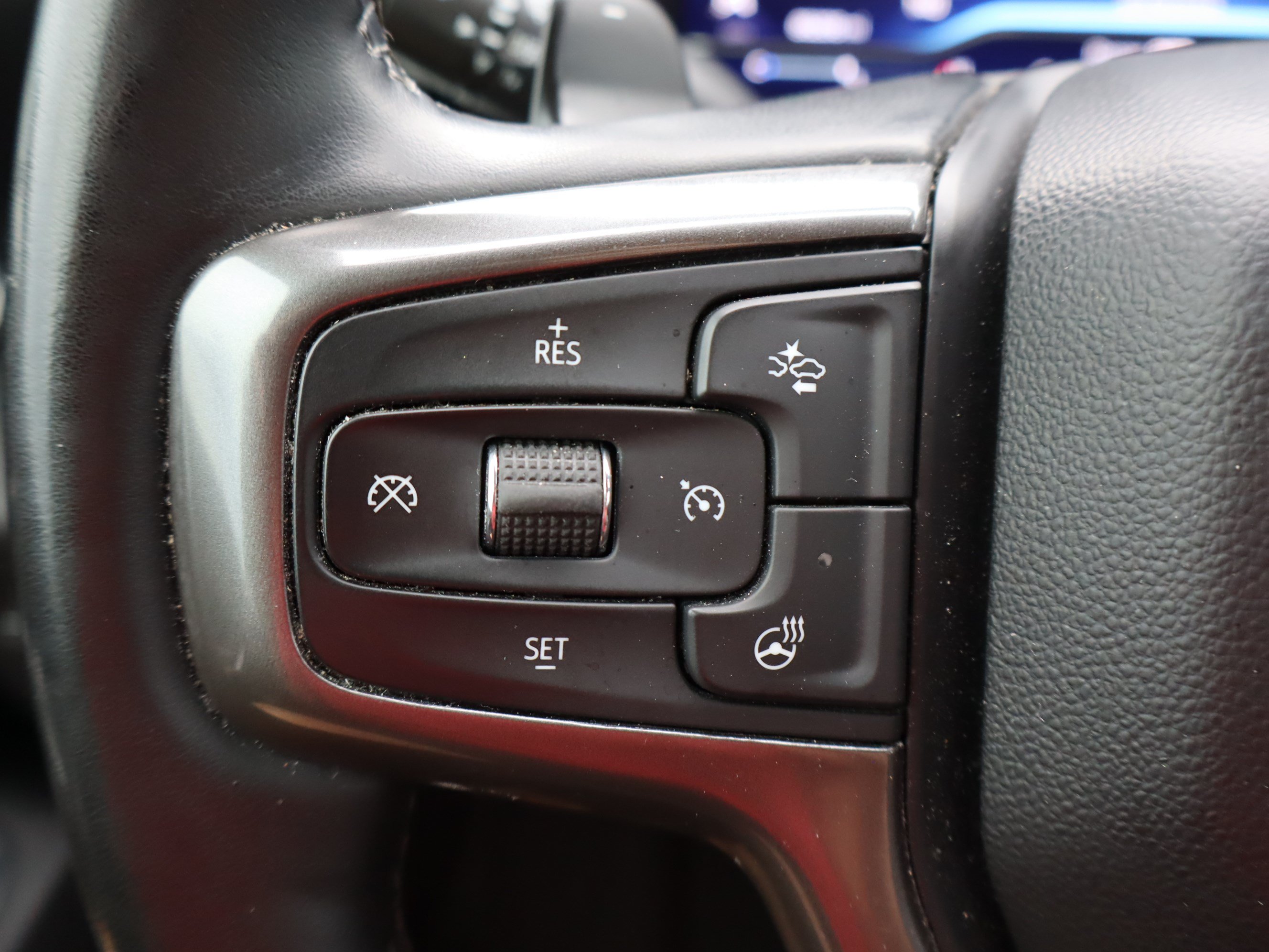 Used 2023 Chevrolet Silverado 1500 High Country w/ High Country Premium Package AWD/4WD image 24