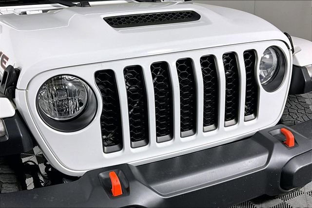 Used 2021 Jeep Gladiator Mojave w/ Cold Weather Group image 31