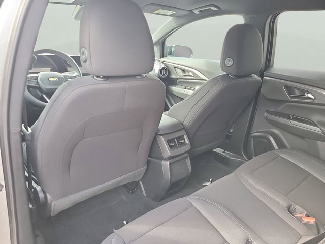 New 2026 Chevrolet Equinox EV LT image 15