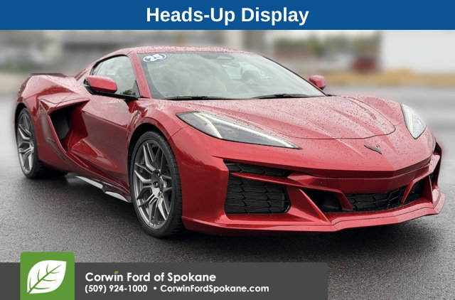 Used 2025 Chevrolet Corvette Z06 RWD image 4