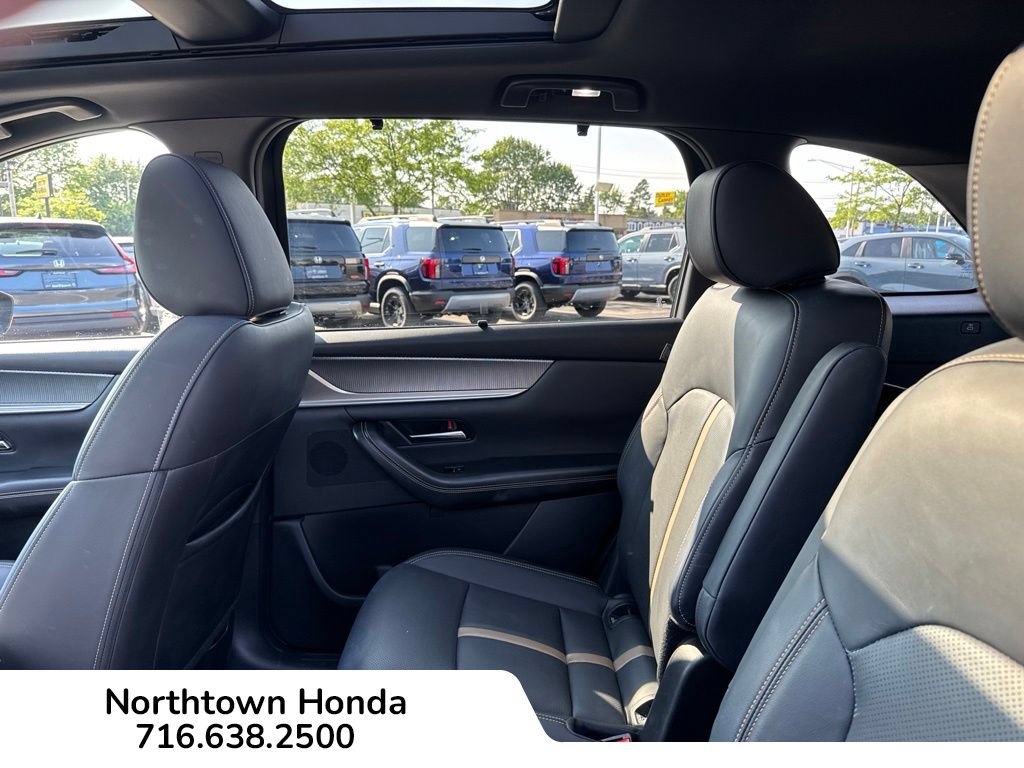 Used 2024 MAZDA CX-90 Plug-In Hybrid w/ Premium Plus AWD/4WD image 21