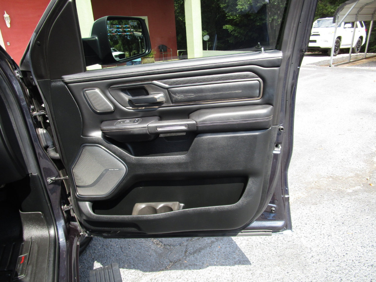 Used 2019 RAM 1500 Limited image 37