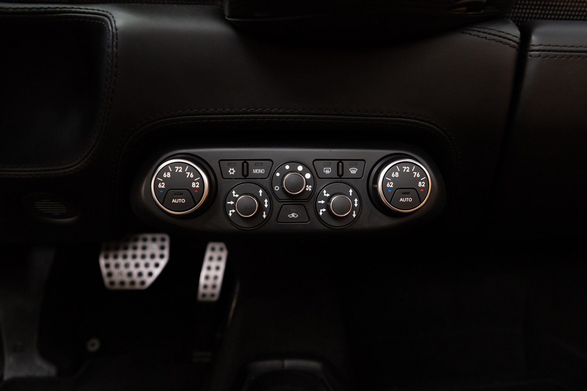 Certified 2014 Ferrari 458 Spider RWD image 83