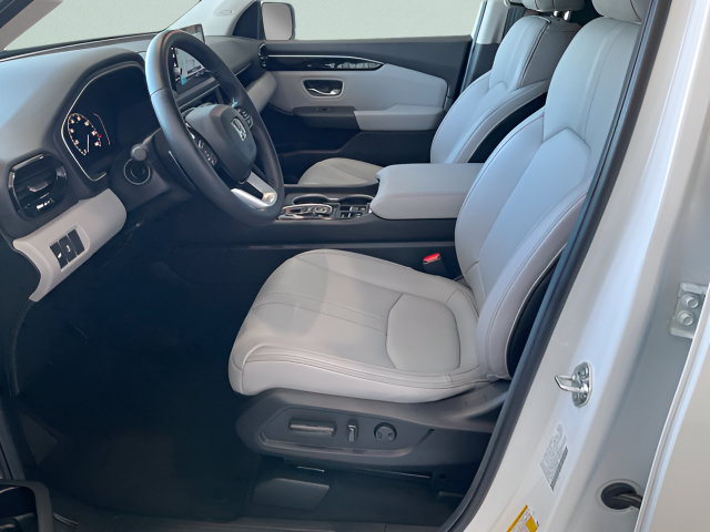 Certified 2025 Honda Pilot Touring image 8