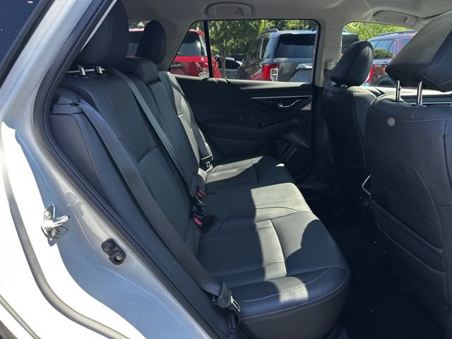 Used 2023 Subaru Outback Limited AWD/4WD image 35