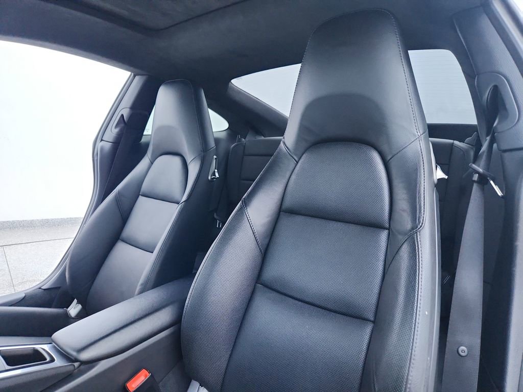 Used 2012 Porsche 911 Carrera S image 16