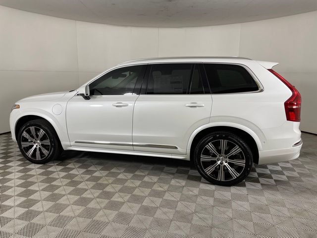 Certified 2025 Volvo XC90 T8 Plus w/ Protection Package Premier AWD/4WD image 7