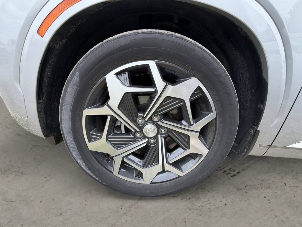 Certified 2022 Hyundai Palisade Calligraphy w/ Winter Package AWD/4WD image 9