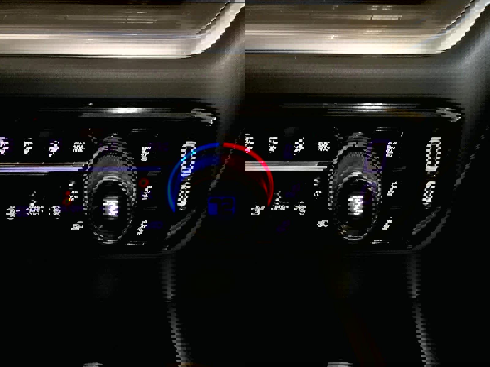 Used 2022 Chevrolet Silverado 1500 High Country w/ High Country Premium Package image 26