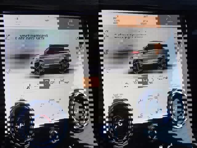 Used 2021 Land Rover Range Rover Velar R-Dynamic S image 27