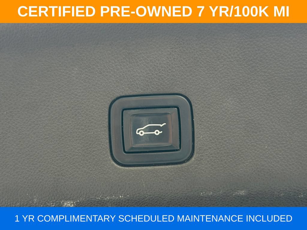 Used 2022 GMC Yukon XL SLT w/ SLT Premium Package AWD/4WD image 28