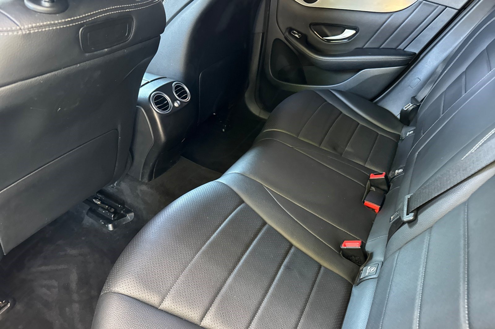Certified 2019 Mercedes-Benz GLC 300 image 26