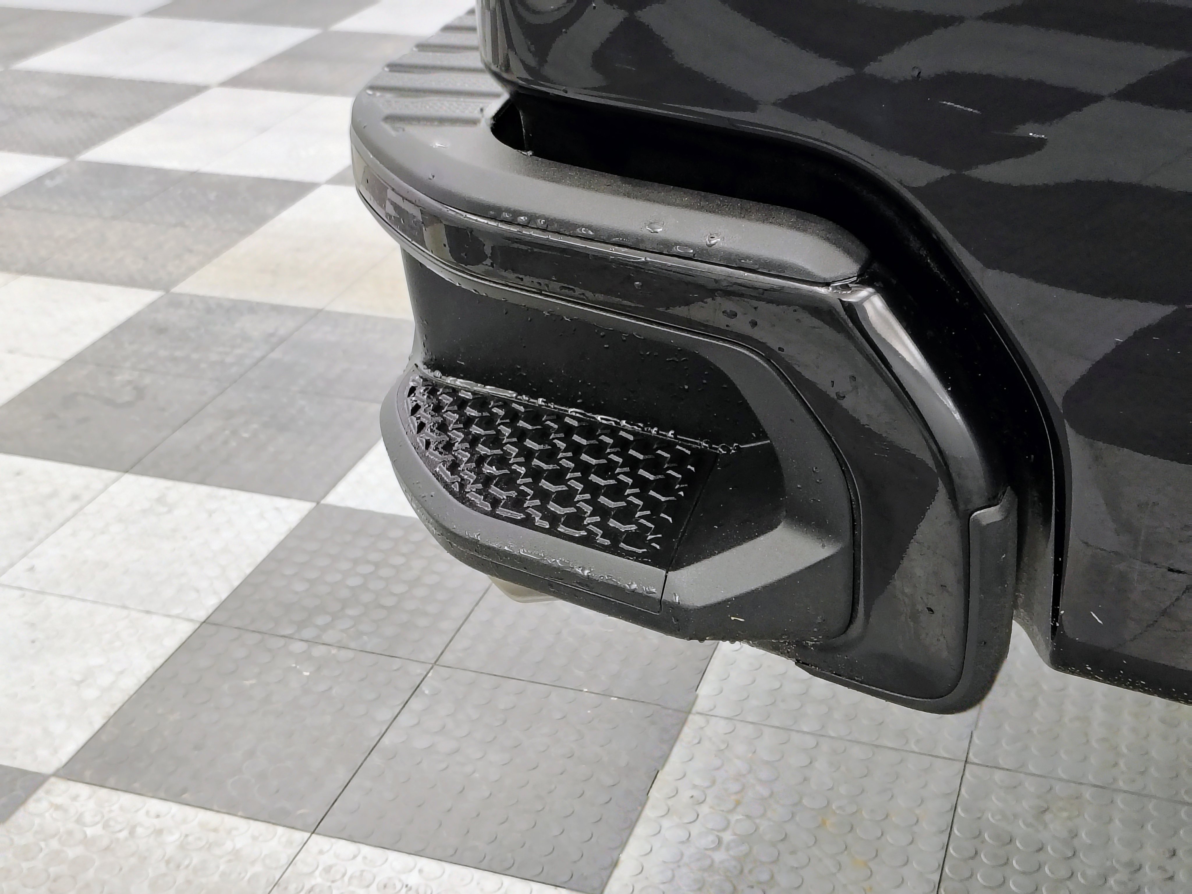 Used 2022 Chevrolet Silverado 3500 High Country w/ Technology Package image 13