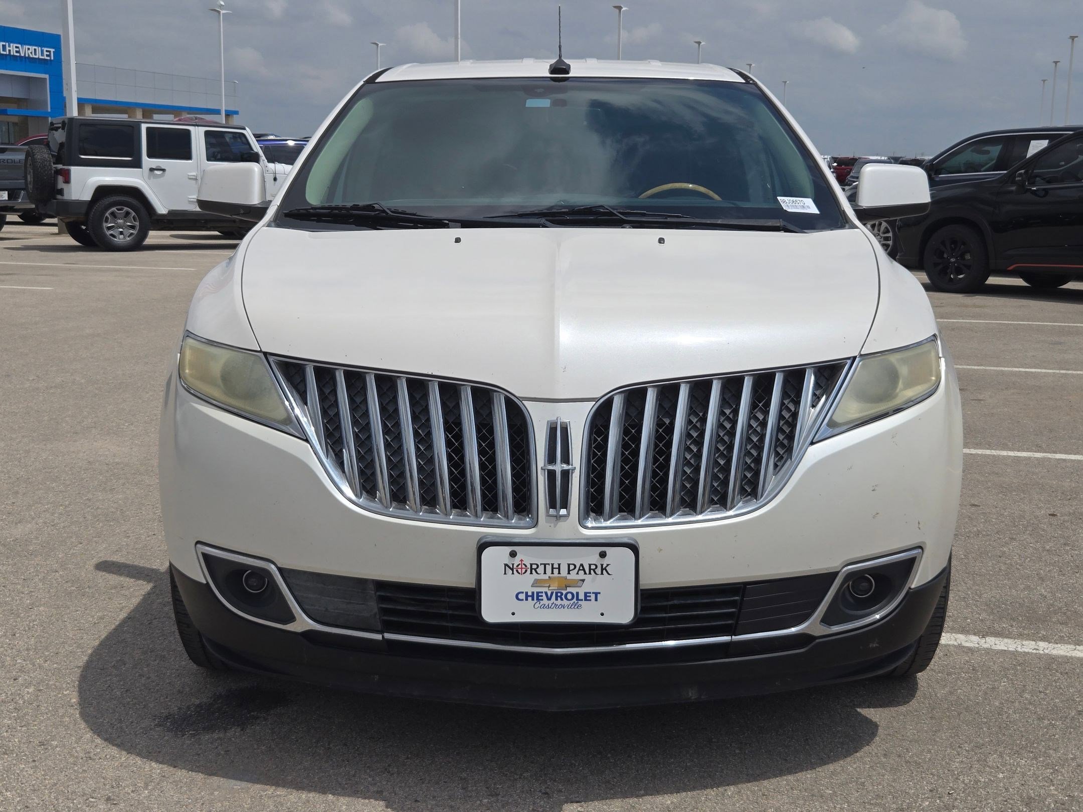 Used 2011 Lincoln MKX 2WD w/ 101A Rapid Spec Order Code image 7