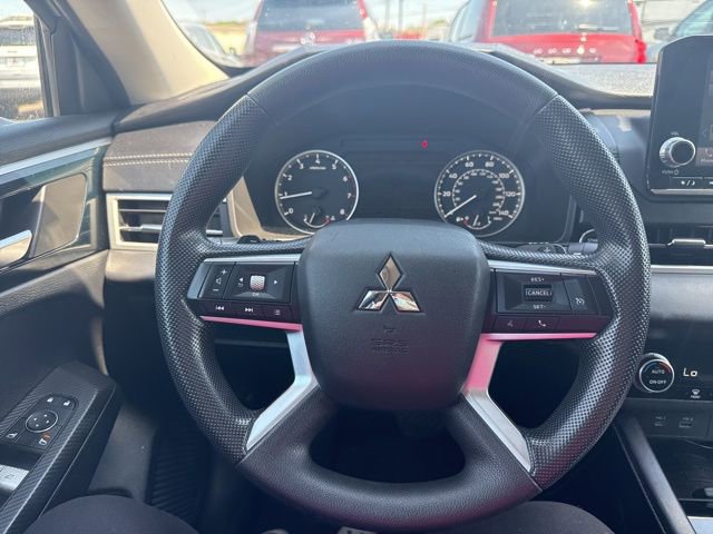 Used 2022 Mitsubishi Outlander ES AWD/4WD image 22