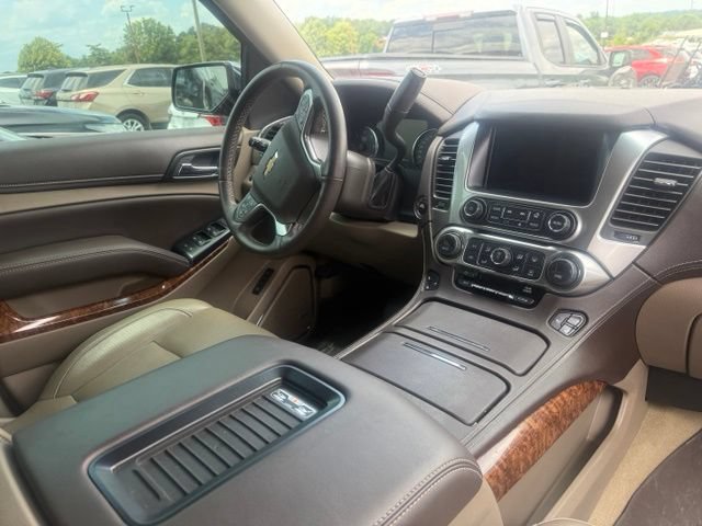 Used 2017 Chevrolet Tahoe Premier AWD/4WD image 6