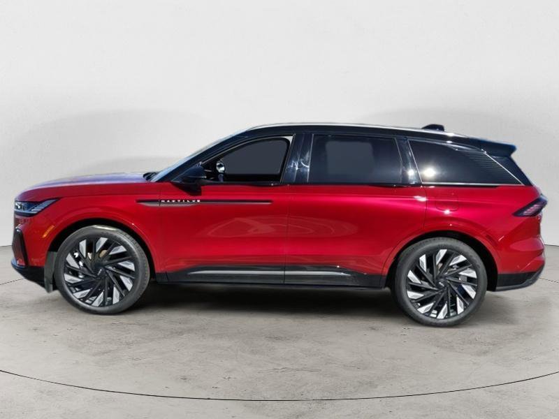 Used 2024 Lincoln Nautilus Reserve w/ Jet Appearance Package (87T) AWD/4WD image 6