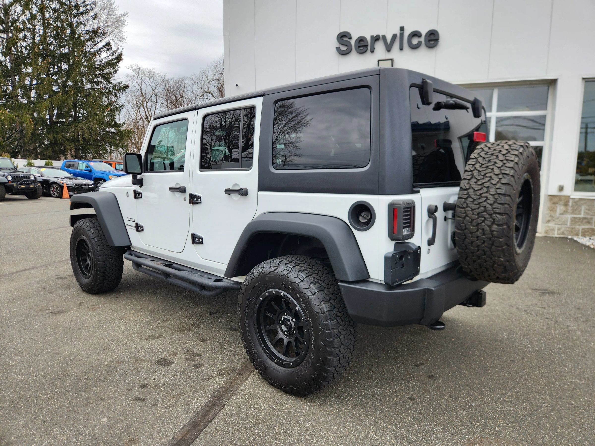 Used 2018 Jeep Wrangler Unlimited Sport S image 11