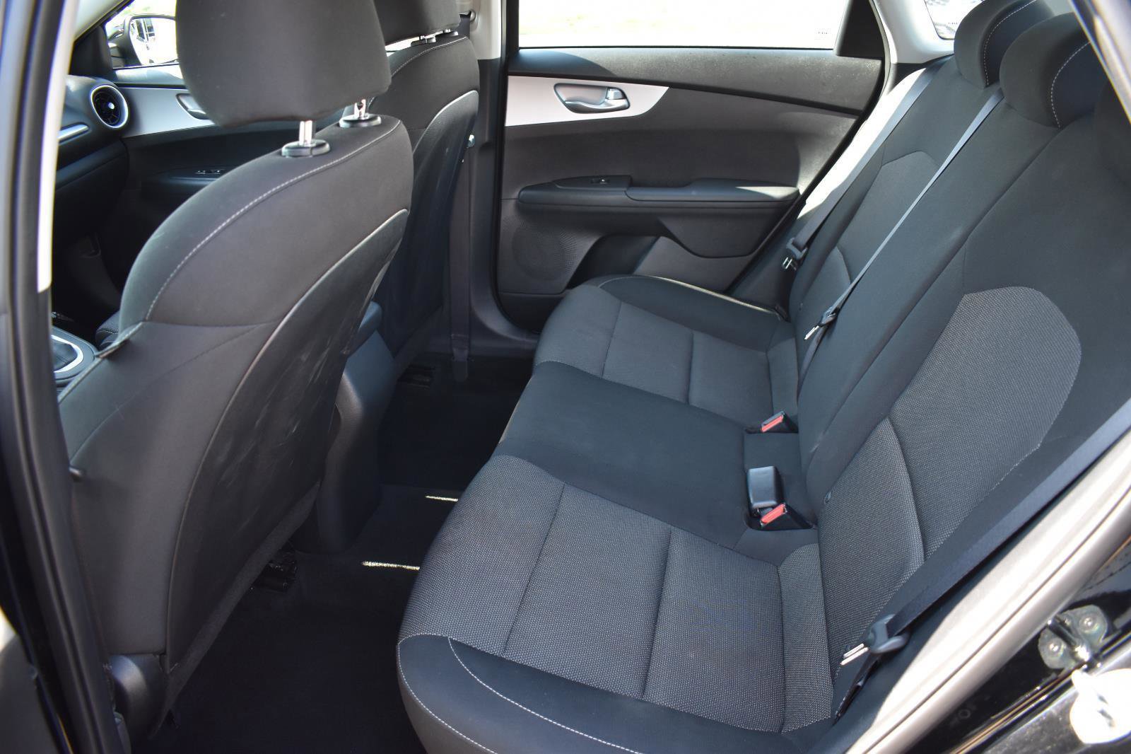 Used 2024 Kia Forte LXS image 17