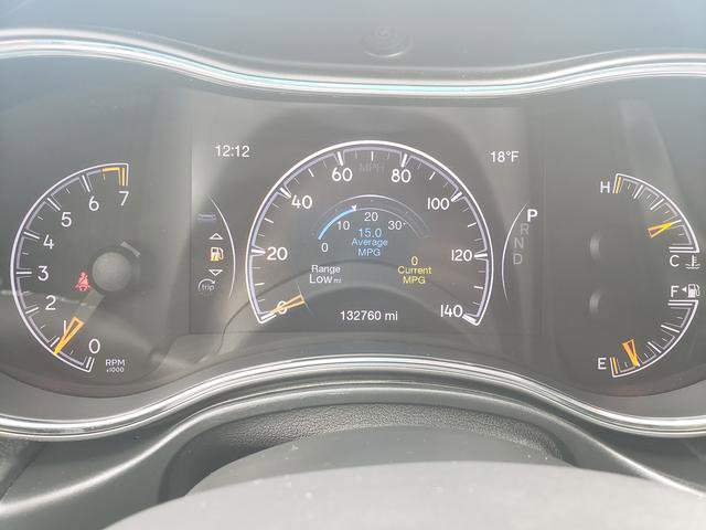 Used 2019 Jeep Grand Cherokee Laredo image 21