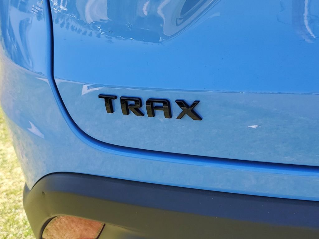 Used 2024 Chevrolet Trax RS image 8