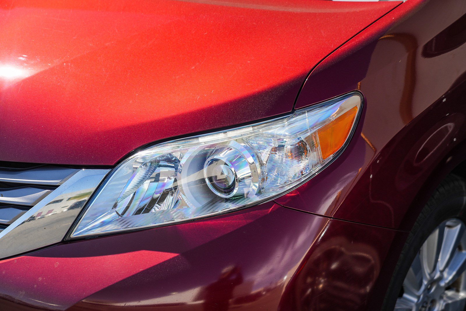 Certified 2022 Toyota Prius Prime Limited FWD image 6