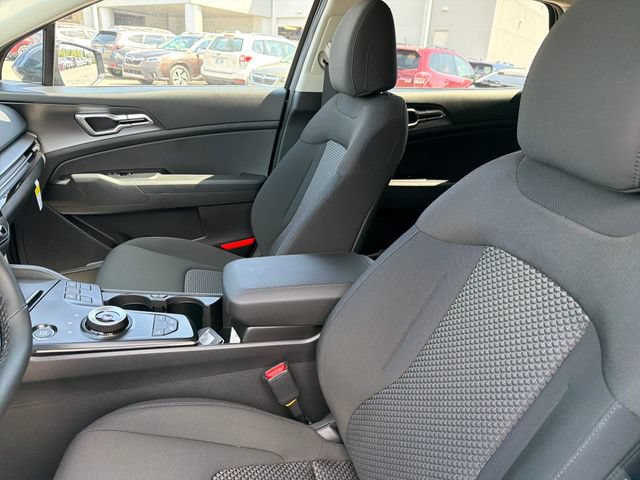 New 2027 Kia Sportage S FWD image 19
