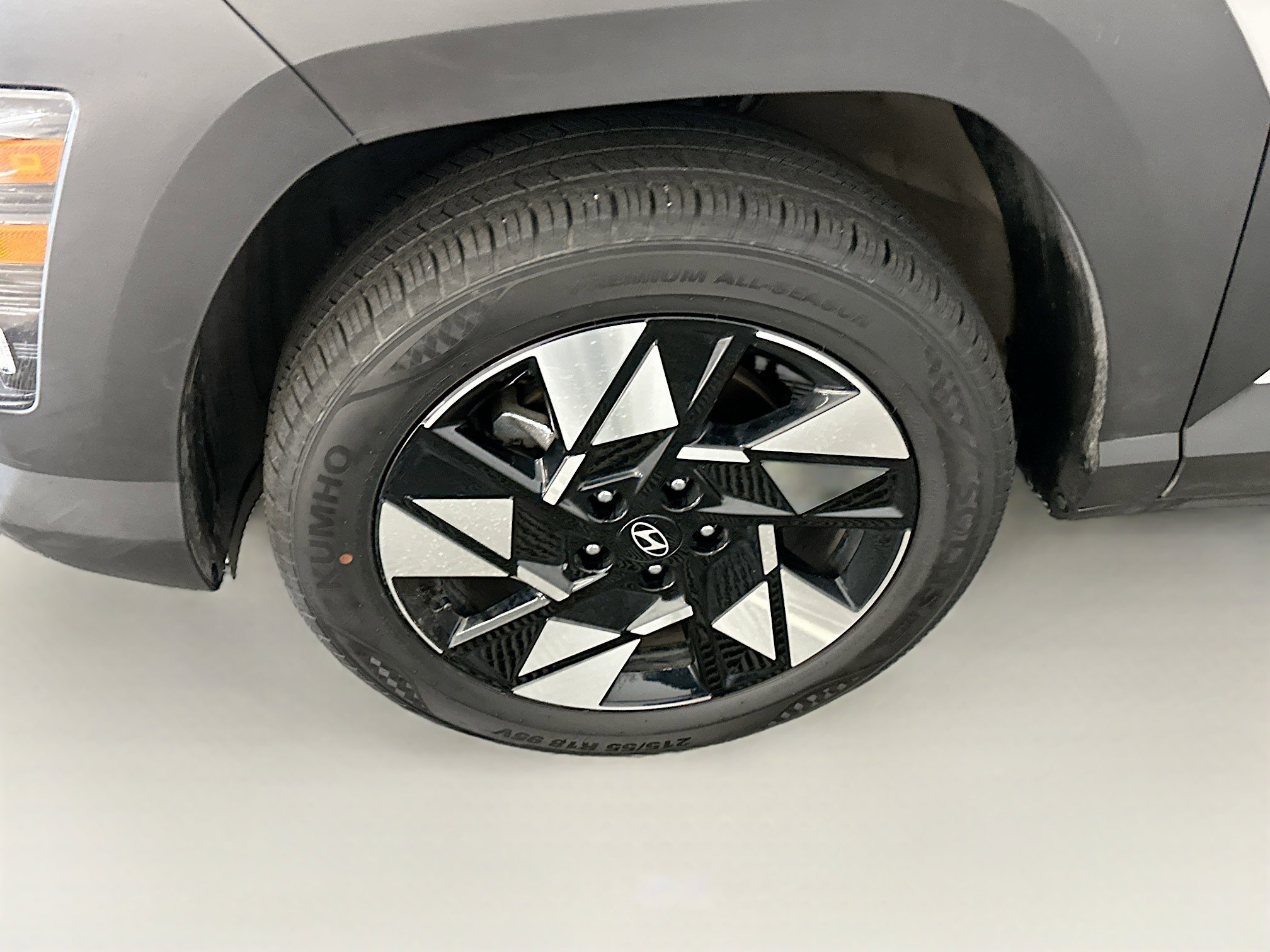 Used 2025 Hyundai Kona SEL image 11